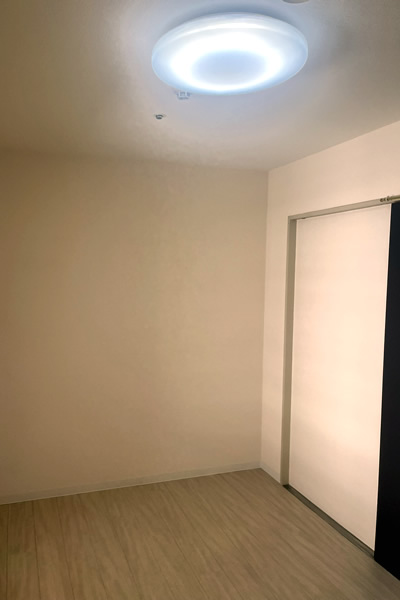 一人用居室 内装2